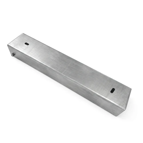 C-profil forbinder beslag til sokkelmur 300x55 galvaniseret GPV-700-49 (1)