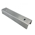 C-skinne forbindelsesbeslag til sokkel 250x50 galvaniseret GPV-700-39 (1)
