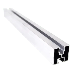 PV monteringsprofil i aluminium 40×40 mm / 625 cm – til sekskantbolte M10