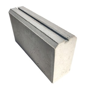 Betonbalastfundament til varmepumpe PP550 med skinner 2 stk.