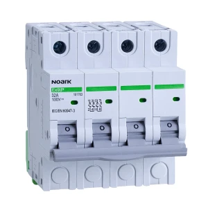 DC-isolator til solcelleanlæg 4-polet 32A 1000V DC 4 moduler